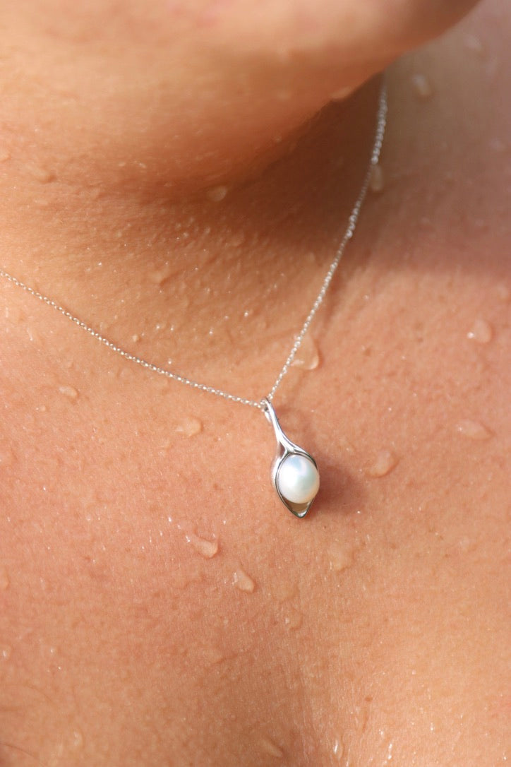 Lily Freshwater Pearl Necklace