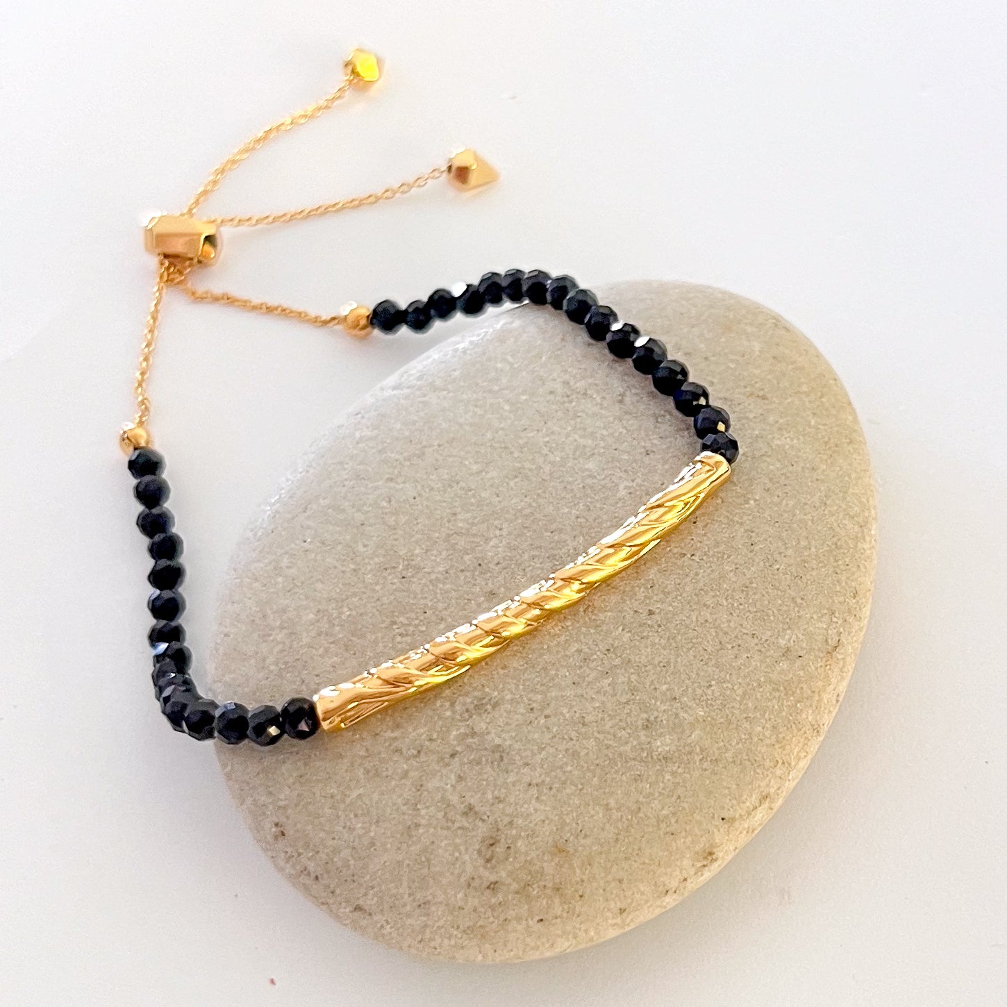 Niu Palm + Obsidian Bracelet