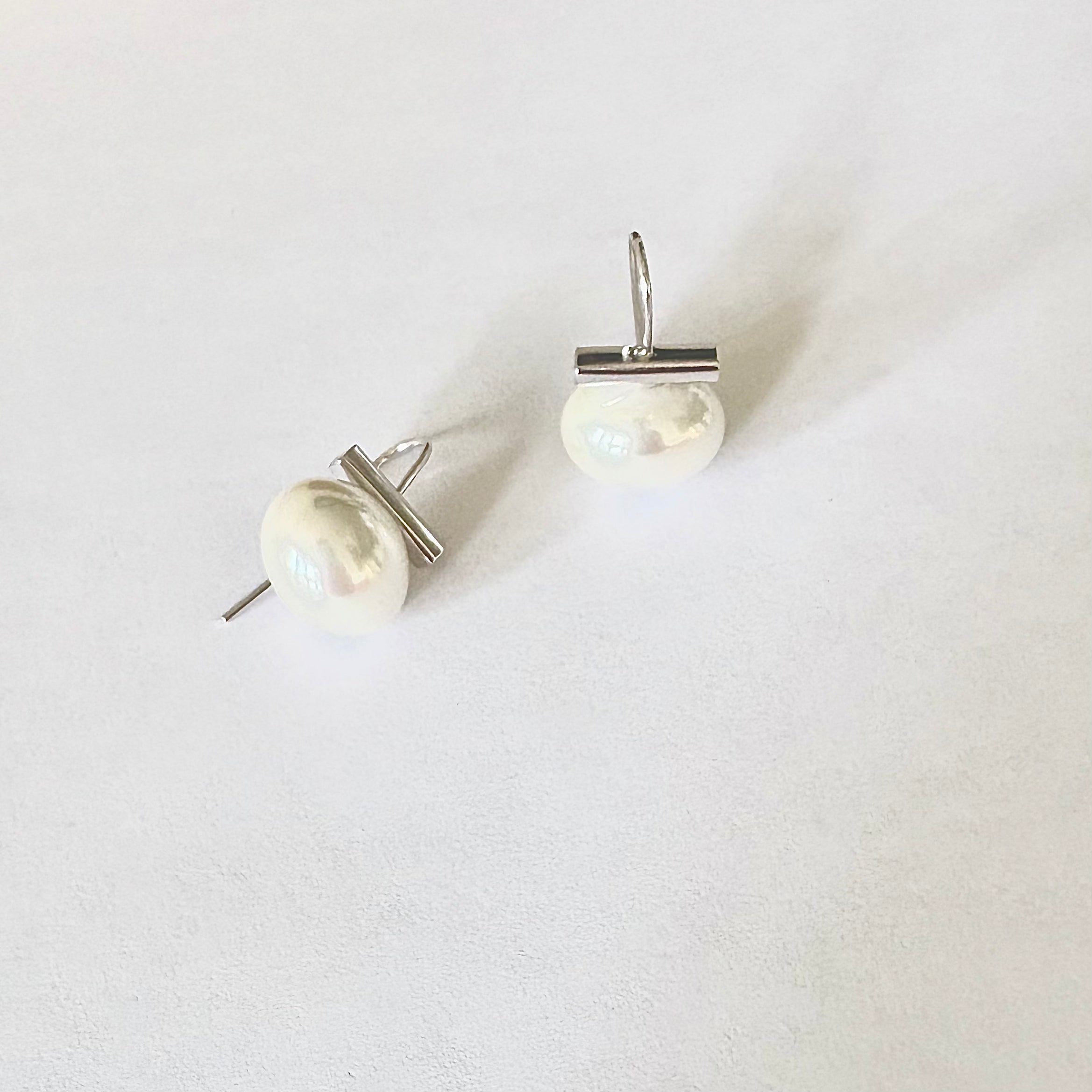 Ohelo Pearl Earrings