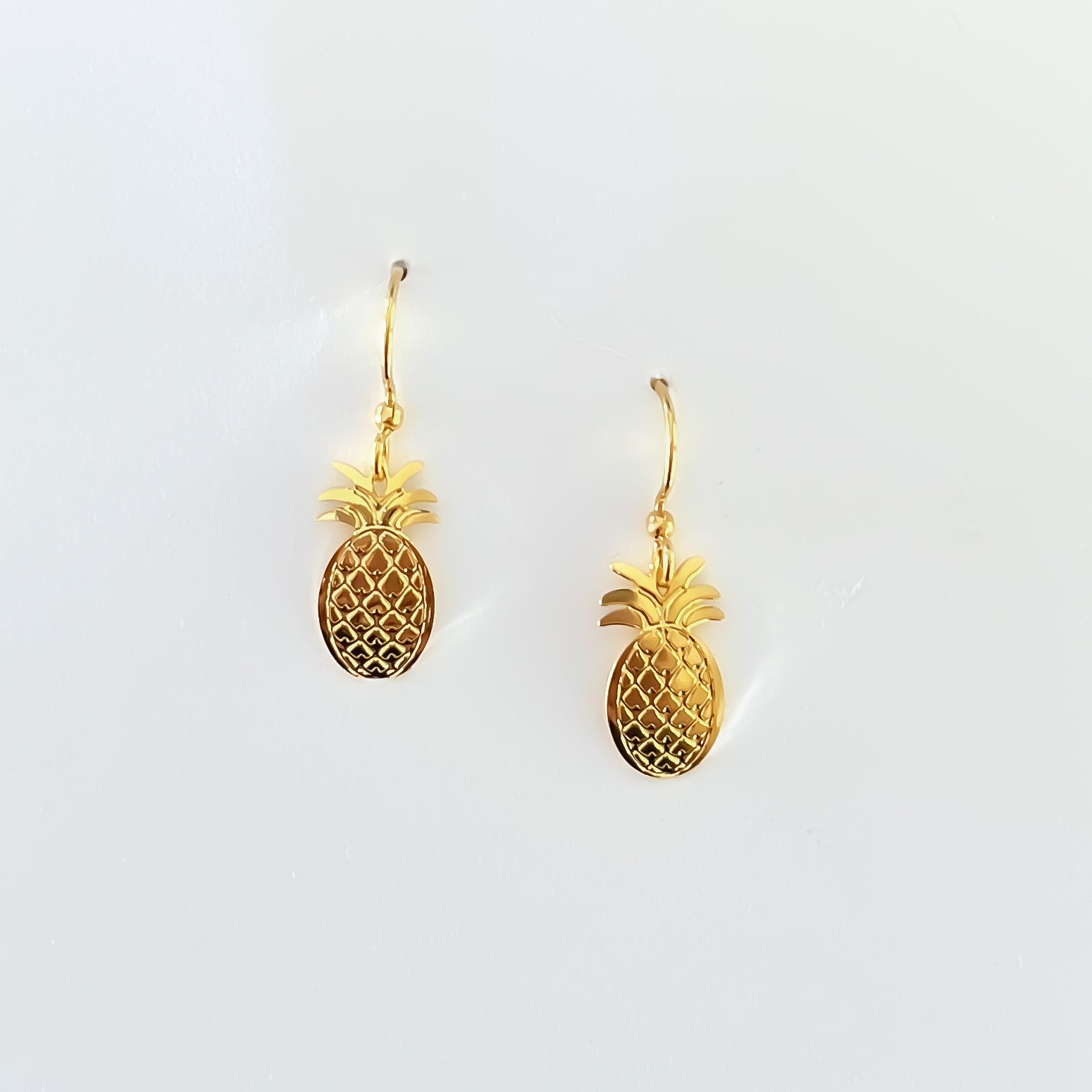 Gold on sale pineapple earrings